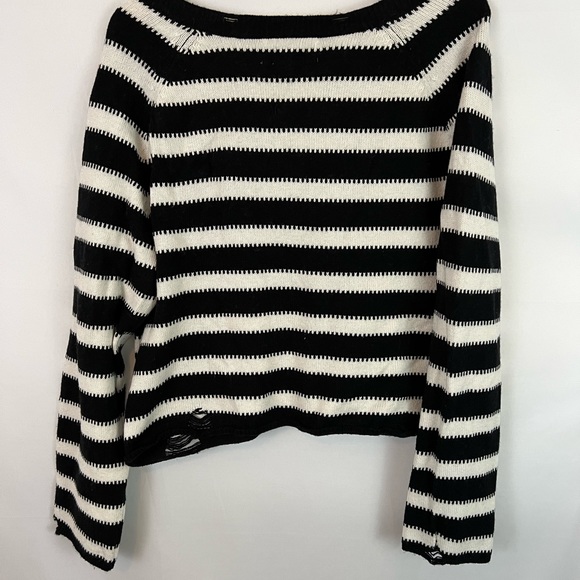 Wildfox Leanne Sweater, Optic Stripe, Night Vanilla, Black/White Striped, L - Picture 9 of 11